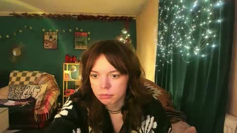 Snapshot of clancyosbourne chatting on December 2025 07:54:02 PM Clancy online show from December 2025 07:54:02 PM