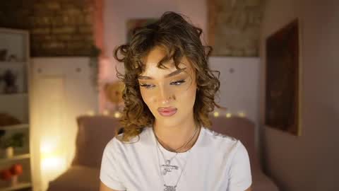 Clara smile online show from February 2025 07:38:02 PM