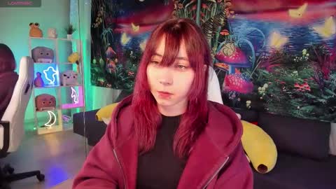 clarabenson online show from November 2025 06:20:02 PM