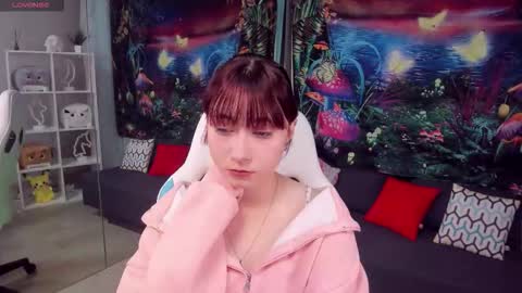 clarabenson online show from November 2025 06:50:02 PM