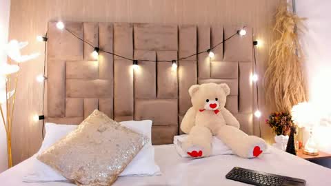 Clara del mar online show from April 2026 10:22:02 AM