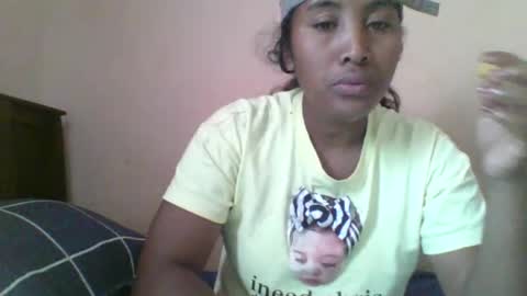 Clarah0123 online show from October 2025 09:18:02 AM