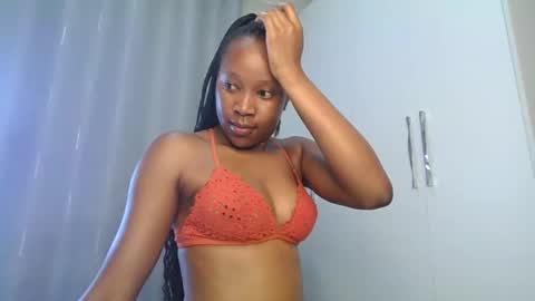 Snapshot of clarah11 chatting on November 2025 07:14:01 PM clara11 online show from November 2025 07:14:01 PM