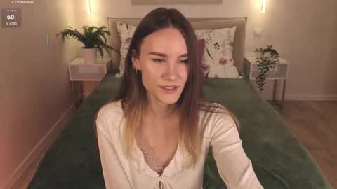 Snapshot of clare_ff chatting on September 2025 01:23:02 PM Claire online show from September 2025 01:23:02 PM