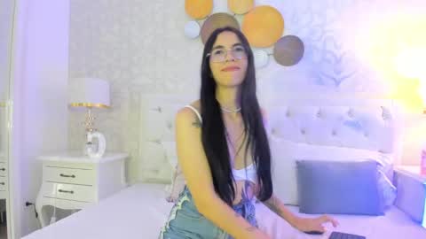 Snapshot of clarisse28 chatting on January 2025 07:34:02 PM Mistress Clarisse online show from January 2025 07:34:02 PM