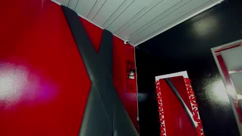 Clarita hill online show from February 2026 07:00:02 PM