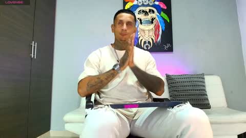 Snapshot of clark__ken chatting on February 2025 12:39:02 PM Juanpaindependent model online show from February 2025 12:39:02 PM