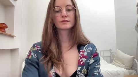 classyandgirly online show from March 2026 07:07:02 PM