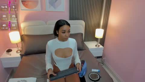 clauwdeen  wolf online show from September 2025 07:57:02 PM