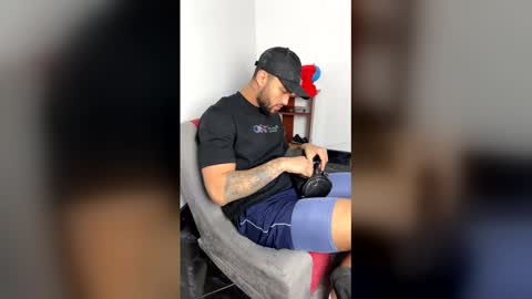 Clay online show from February 2026 03:04:01 AM