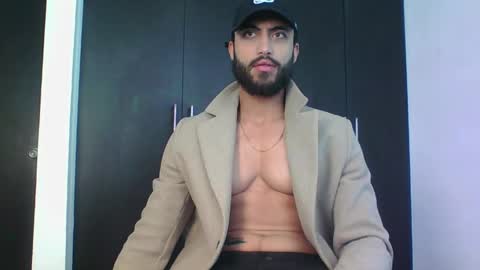 Clay online show from March 2026 03:51:01 PM