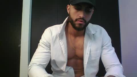 Clay online show from April 2026 03:20:02 PM