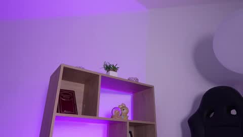 Cleo Adams online show from March 2026 05:13:01 AM