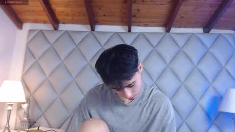 Snapshot of clement_reyes chatting on October 2025 12:55:01 PM clement_reyes online show from October 2025 12:55:01 PM