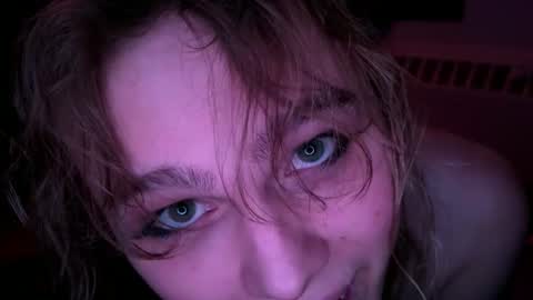 Snapshot of clemie32677 chatting on November 2025 08:02:02 AM clemie32677 online show from November 2025 08:02:02 AM