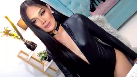 Snapshot of cleofex chatting on October 2025 05:48:01 AM Cleo online show from October 2025 05:48:01 AM