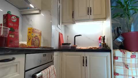 Snapshot of cleopatravodos chatting on January 2026 06:44:01 PM cleopatravodos online show from January 2026 06:44:01 PM