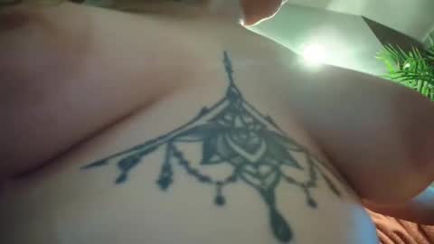 Snapshot of cleopatravodos chatting on February 2026 09:38:02 PM cleopatravodos online show from February 2026 09:38:02 PM