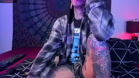 cleo y maikol online show from February 2026 12:08:02 PM