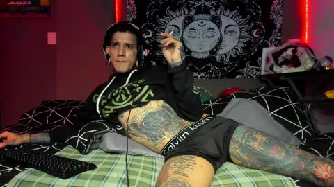 cleo y maikol online show from April 2026 01:38:02 AM