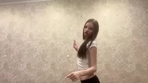 Cleo online show from March 2026 07:41:02 PM