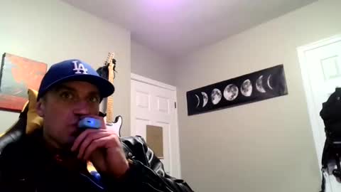 Snapshot of clintwood12 chatting on December 2024 09:07:01 AM chad online show from December 2024 09:07:01 AM