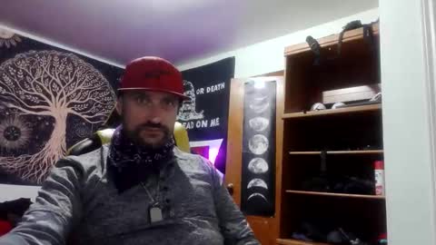 Snapshot of clintwood12 chatting on November 2025 03:53:02 AM chad online show from November 2025 03:53:02 AM