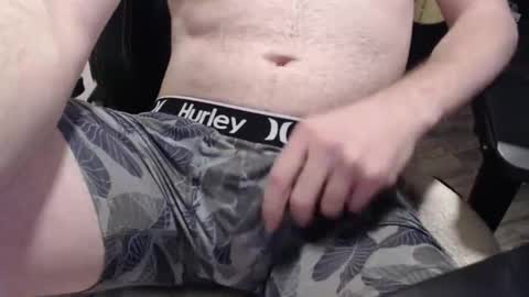 Snapshot of cliqueclique chatting on February 2026 07:04:02 PM CliqueClique online show from February 2026 07:04:02 PM