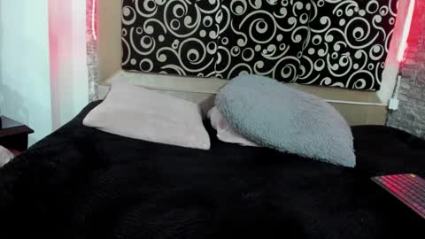 cloe66 online show from February 2025 08:41:02 PM