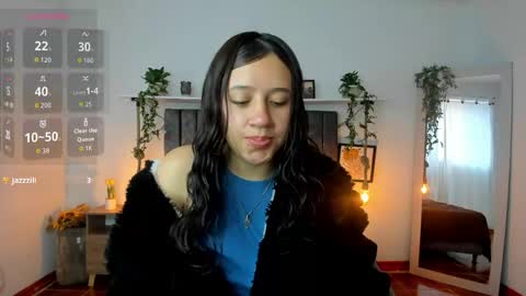 cloe_7 online show from June 2026 01:17:02 PM