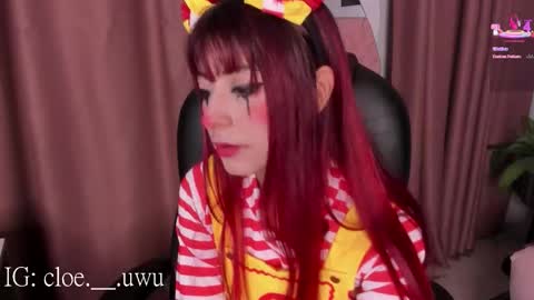 Snapshot of cloe__hills chatting on October 2025 12:37:01 PM Cloe online show from October 2025 12:37:01 PM