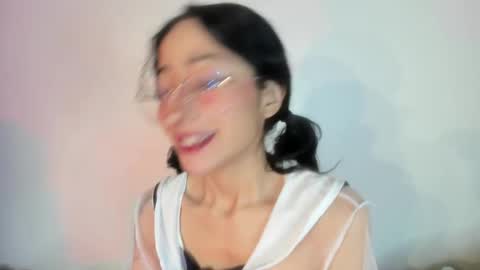 Snapshot of cloe_leeee chatting on March 2025 10:21:01 PM Cloe Leeee online show from March 2025 10:21:01 PM