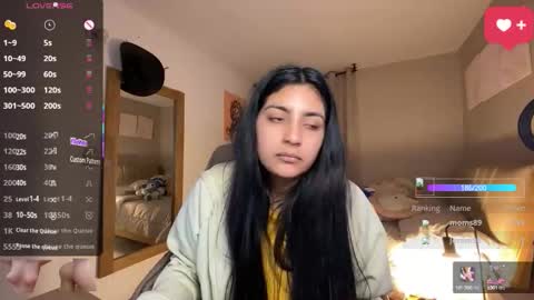 cloe small online show from September 2025 02:55:02 AM