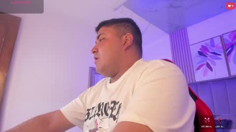Snapshot of cloe_x_billy chatting on May 2026 01:05:01 PM Cloe x Billy online show from May 2026 01:05:01 PM