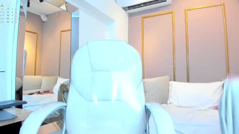 Snapshot of cloehap chatting on February 2025 03:21:01 PM Cloe online show from February 2025 03:21:01 PM