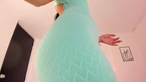 cloe online show from January 2025 12:28:01 AM