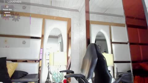 Snapshot of cloerodriguez chatting on March 2025 02:40:01 PM ---Cloe--- online show from March 2025 02:40:01 PM