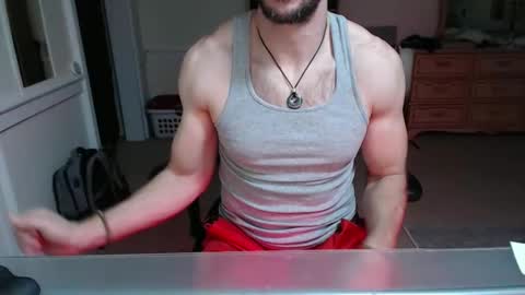 Cloud online show from November 2025 10:10:01 PM