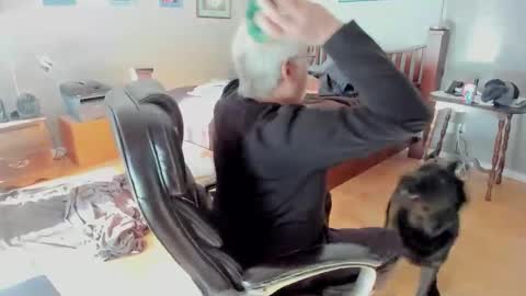 Snapshot of cloudalert62 chatting on February 2025 09:18:02 PM cloudalert62 online show from February 2025 09:18:02 PM