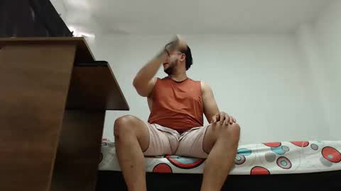 cloudsfunxxx online show from April 2026 05:06:02 PM