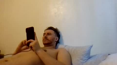 tallhungandcloudy online show from March 2026 04:11:02 PM