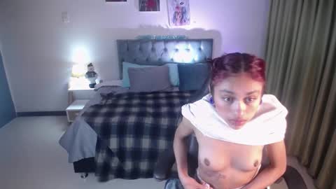 Snapshot of clown_face chatting on December 2024 08:55:02 AM emely dolce online show from December 2024 08:55:02 AM