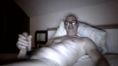 Snapshot of cobra009 chatting on October 2025 11:24:01 PM cobra online show from October 2025 11:24:01 PM