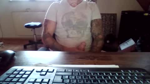 Snapshot of cock4onenight chatting on September 2025 06:04:02 AM cock4onenight online show from September 2025 06:04:02 AM