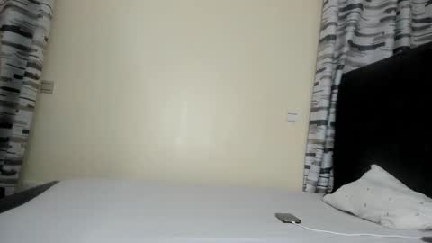 Snapshot of coco_leila chatting on January 2025 08:19:01 AM coco_leila online show from January 2025 08:19:01 AM