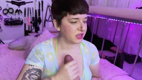 Snapshot of cocodeville chatting on March 2025 03:59:02 AM Coco Deville online show from March 2025 03:59:02 AM