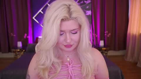 Snapshot of cocosecretss chatting on February 2026 07:29:02 AM onlyfans amyleyy online show from February 2026 07:29:02 AM