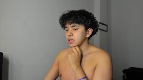 Snapshot of cody_evanss chatting on October 2025 11:38:01 PM cody online show from October 2025 11:38:01 PM