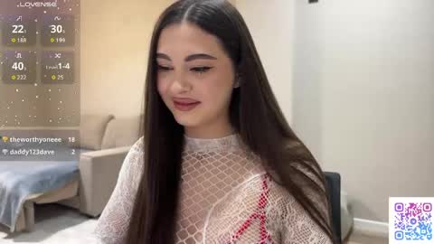 Snapshot of coffee_wihtout_milk chatting on May 2026 10:16:02 PM Yumi online show from May 2026 10:16:02 PM