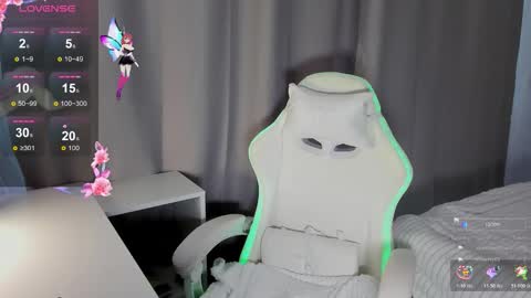 Snapshot of coldcherryeclipse chatting on November 2025 06:57:02 AM coldcherryeclipse online show from November 2025 06:57:02 AM